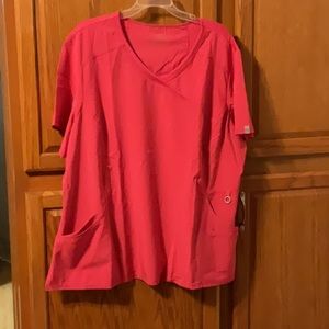 new with tag Cherokee infinity scrub top size 3 XL ladies